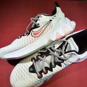 Mens shoes